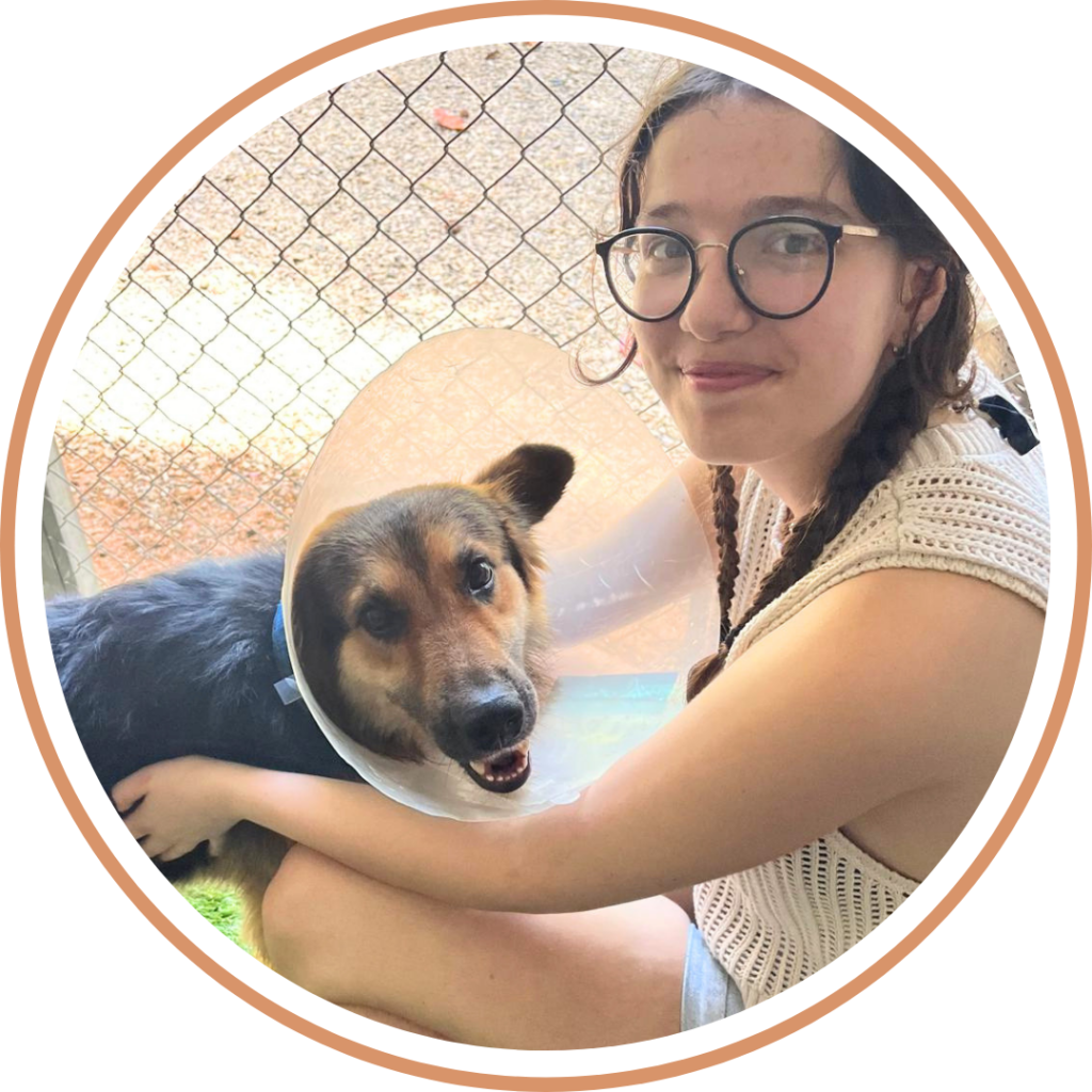 Voluntario E con perro refugio Tyler